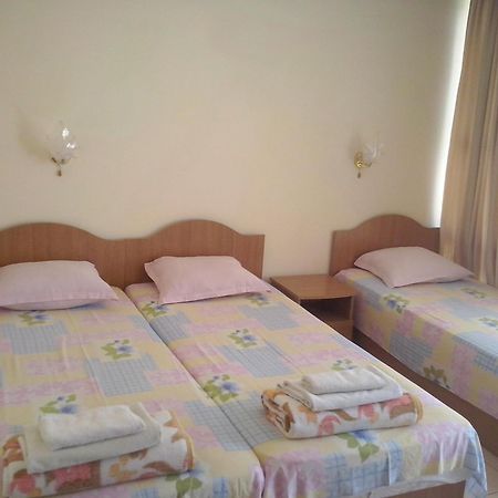 נסבר Guest House Preslav מראה חיצוני תמונה